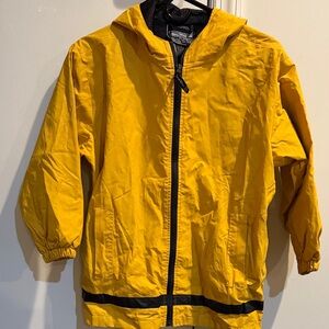Charles River Apparel Kids Yellow Raincoat with navy trim. Size Medium 10/12.